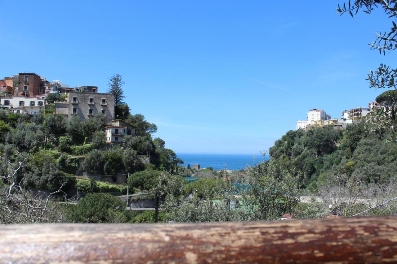 La Casetta Di Asia Vico Equense Buitenkant foto