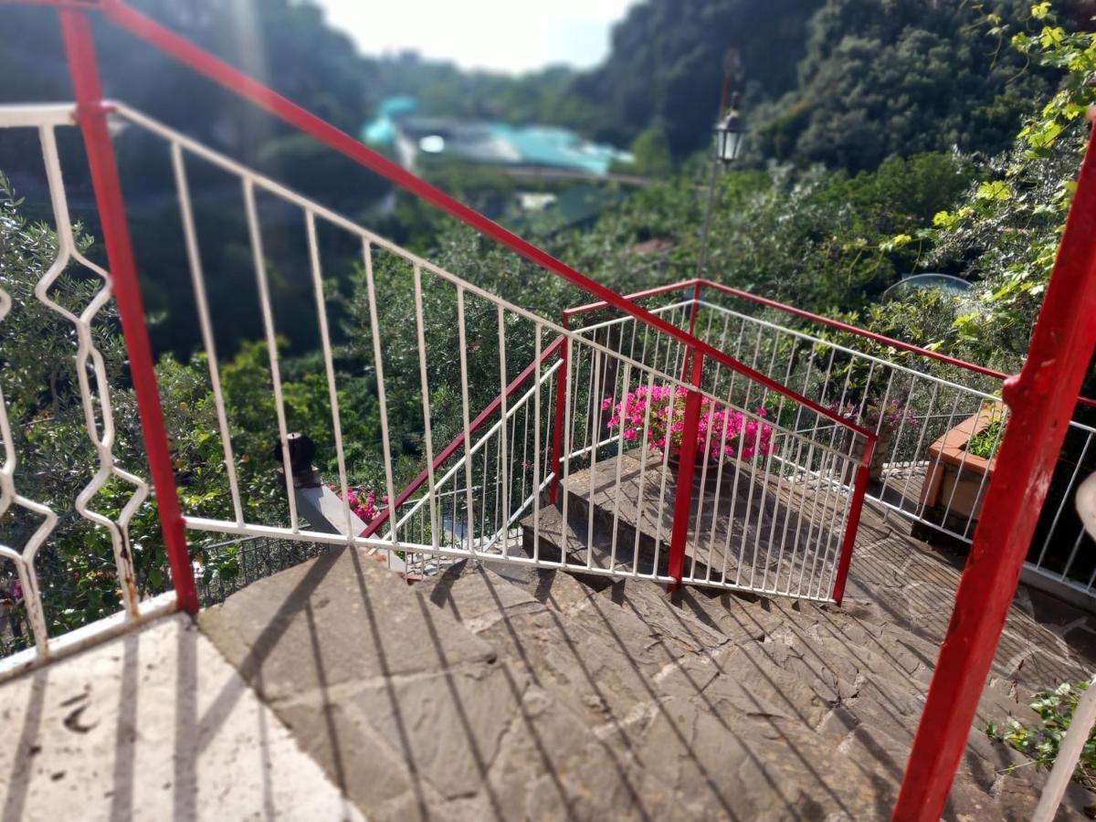 La Casetta Di Asia Vico Equense Buitenkant foto